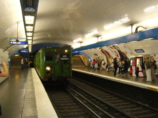 Метро Парижа
